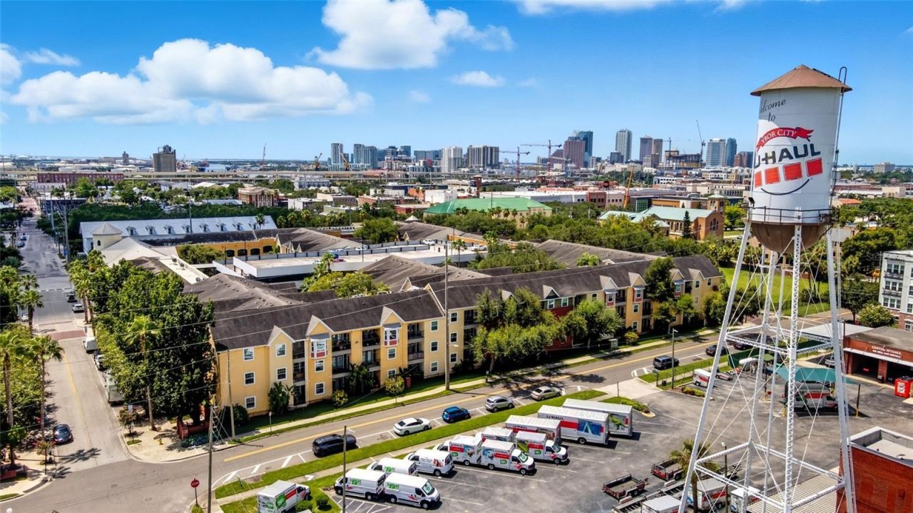 1910 E Palm Avenue, Unit 11105, Tampa, FL 33605 Main Photo