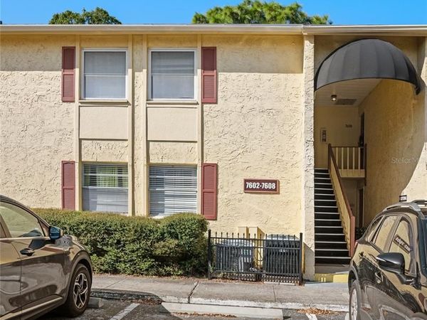 7604 CAMARINA CALLE, Unit 7604, TAMPA, FL 33615