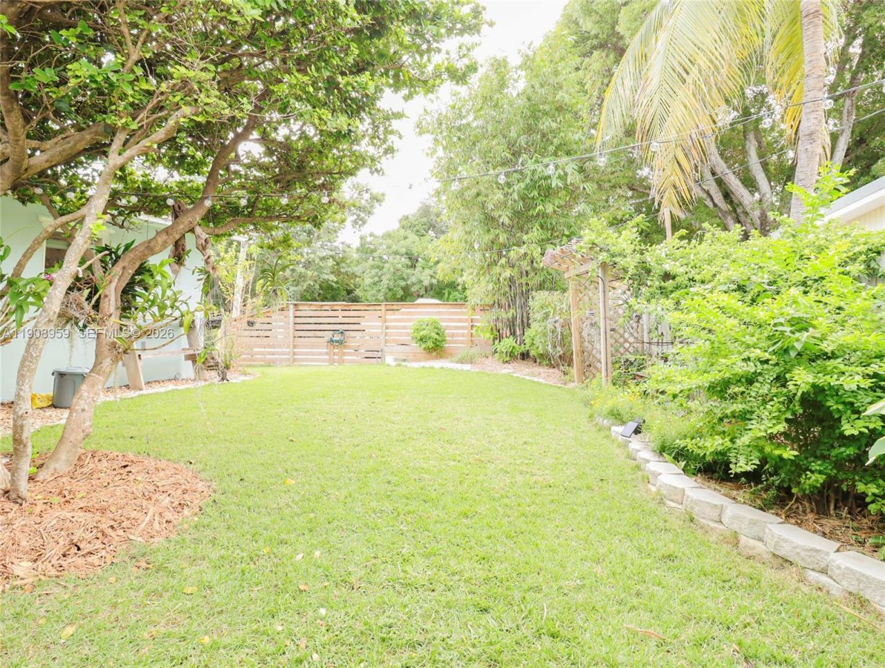 160 Ridge St, Tavernier, FL 33070 Photo