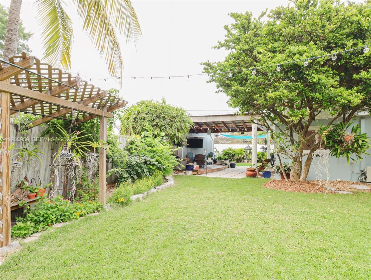 160 Ridge St, Tavernier, FL 33070 Photo