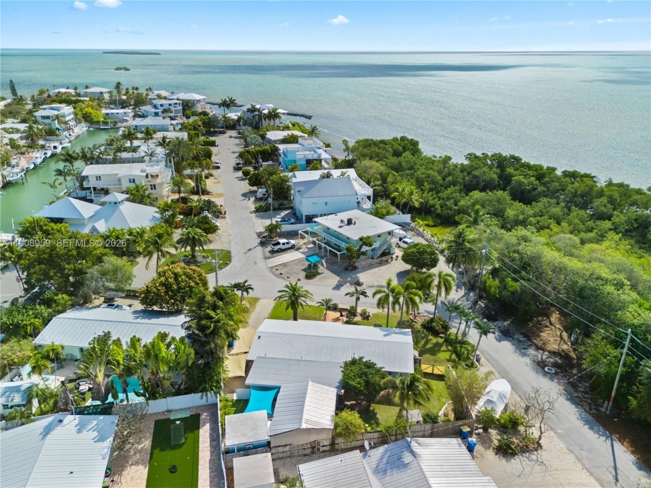 160 Ridge St, Tavernier, FL 33070 Photo