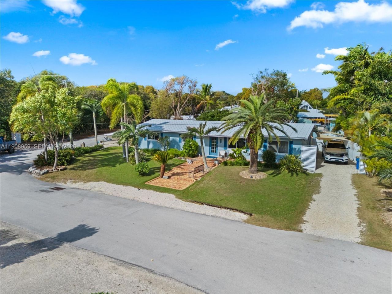 160 Ridge St, Tavernier, FL 33070 Photo