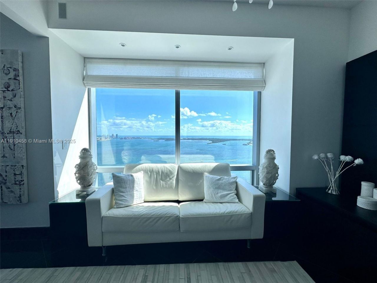 Please Call For Address, Unit 42E, Miami, FL 33131 Photo