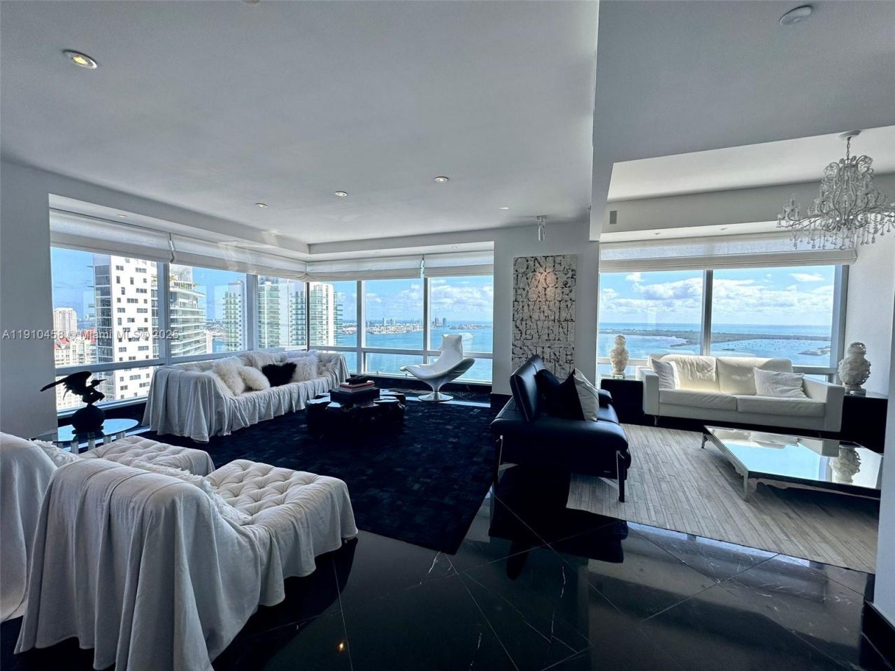 Please Call For Address, Unit 42E, Miami, FL 33131 Photo