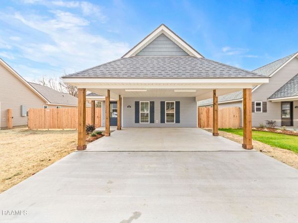 223 Camerons Cove Drive, Carencro, LA 70520