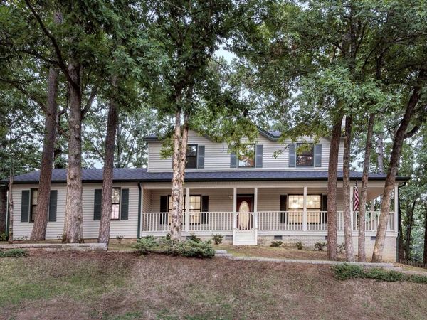 2101 Hickory Nut Court, Little Rock, AR 72211