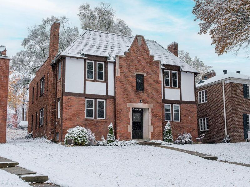 94 W Tulane Road, Columbus, OH 43202 Photo 1