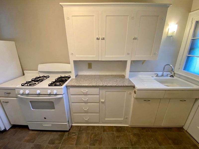 94 W Tulane Road, Columbus, OH 43202 Photo 12