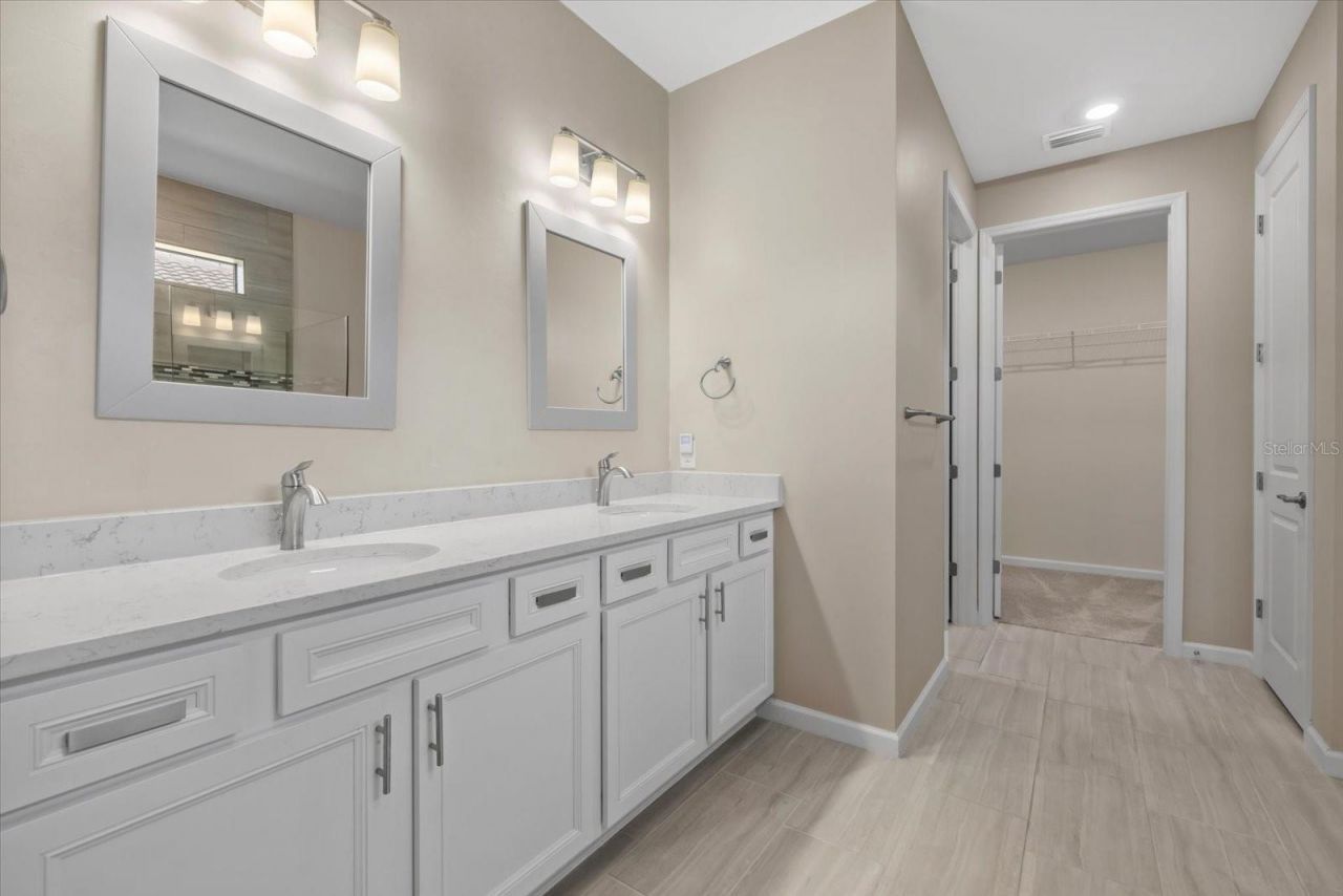 6835 Chester Trail, Bradenton, FL 34202 Photo