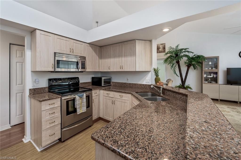 15298 Cricket Ln, Fort Myers, FL 33919 Photo