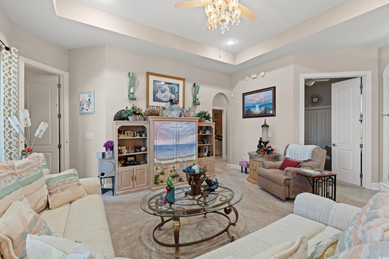 324 Glenridge Dr. Photo 10