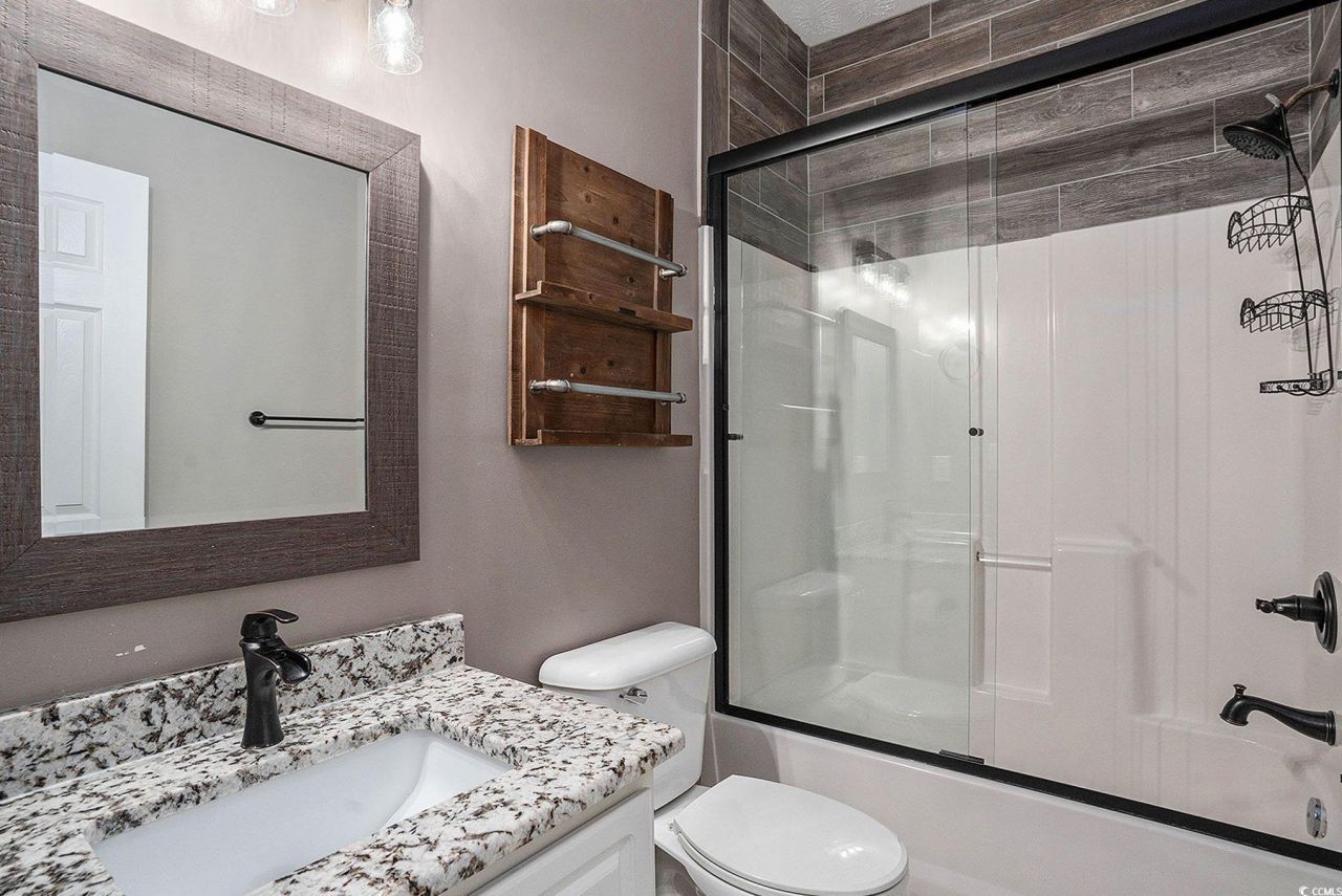 650 River Oaks Dr. Photo 21