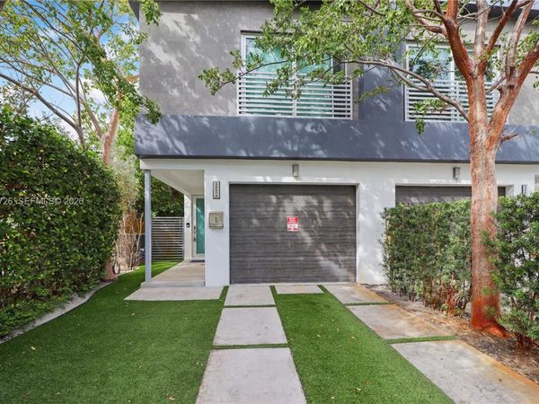 3461 SW 25th St #A, Miami, FL 33133