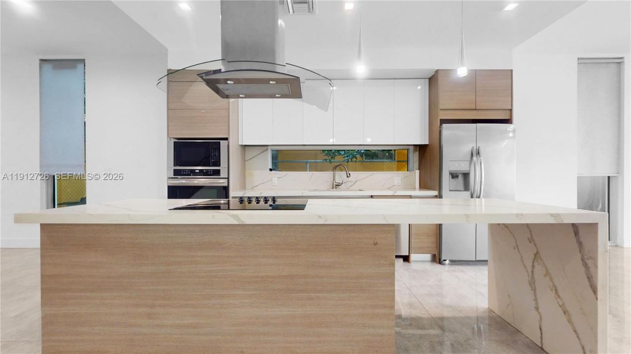 3461 SW 25th St #a, Miami, FL 33133 Photo