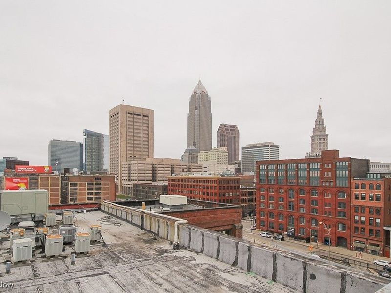 1133 W 9th Street, Unit 321, Cleveland, OH 44113 Photo 17