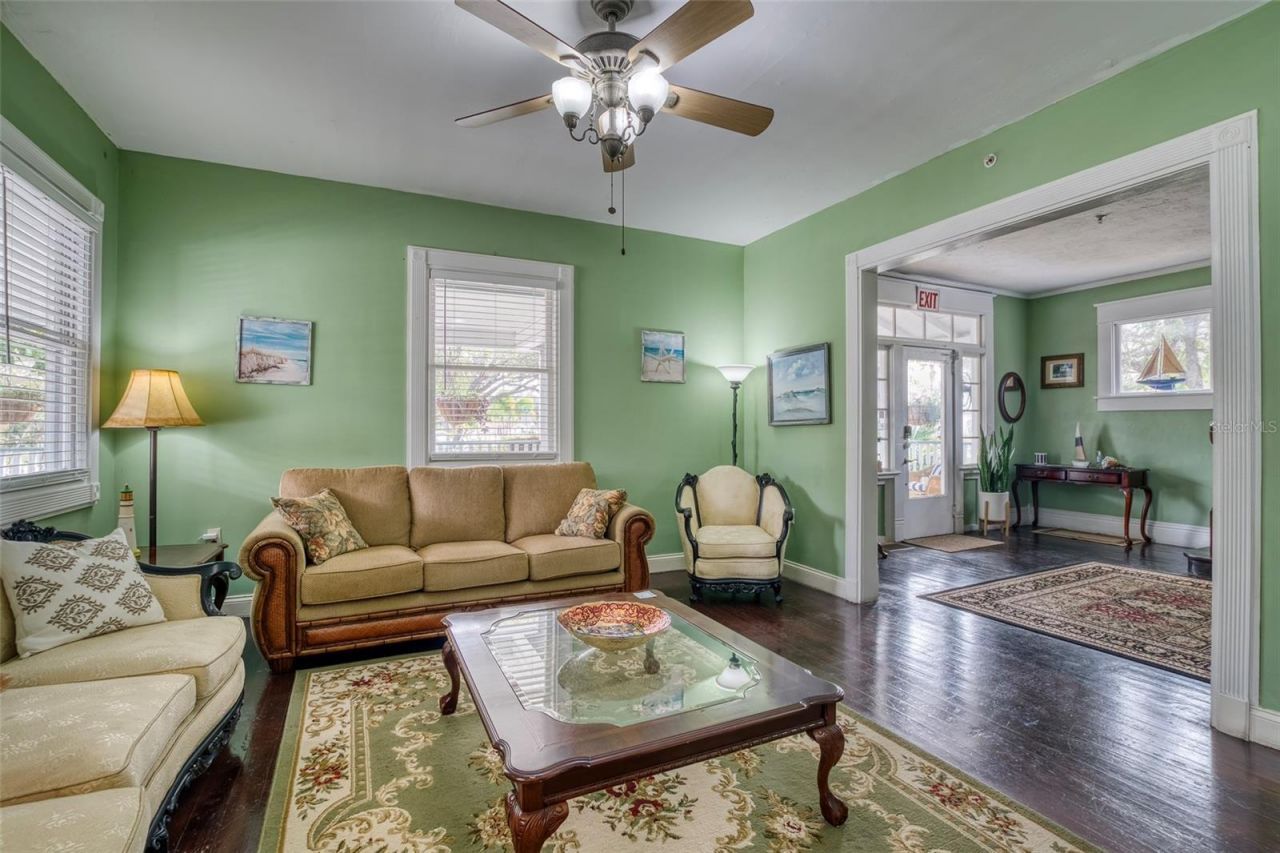 304 15th Street W, Bradenton, FL 34205 Photo