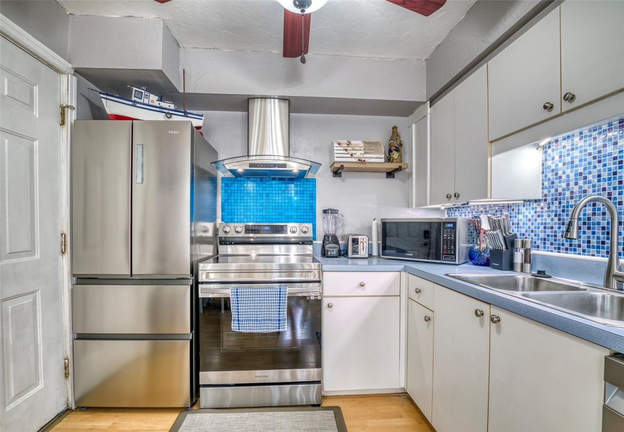 304 15th Street W, Bradenton, FL 34205 Photo