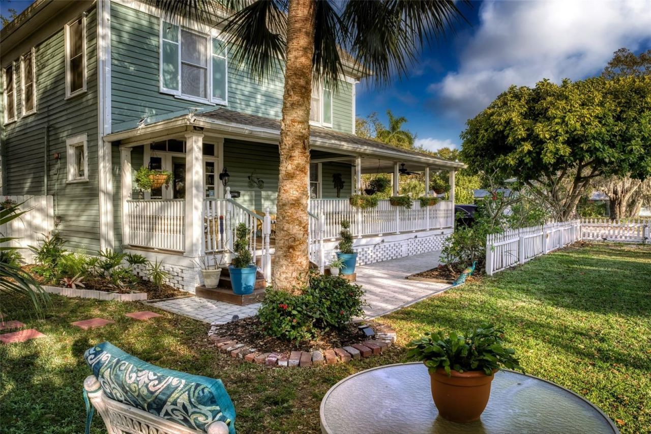 304 15th Street W, Bradenton, FL 34205 Photo