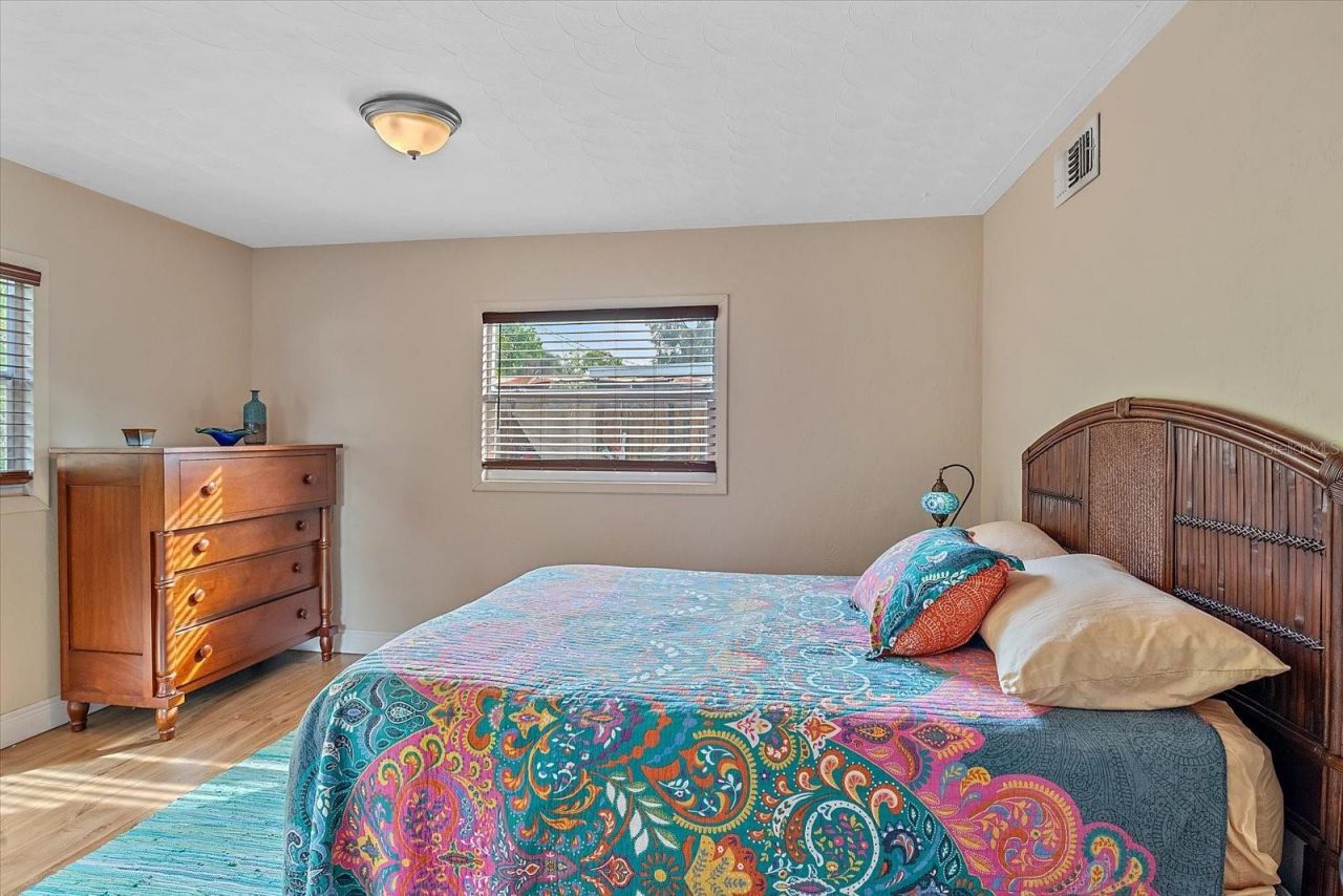 2313 Loma Linda Street, Sarasota, FL 34239 Photo