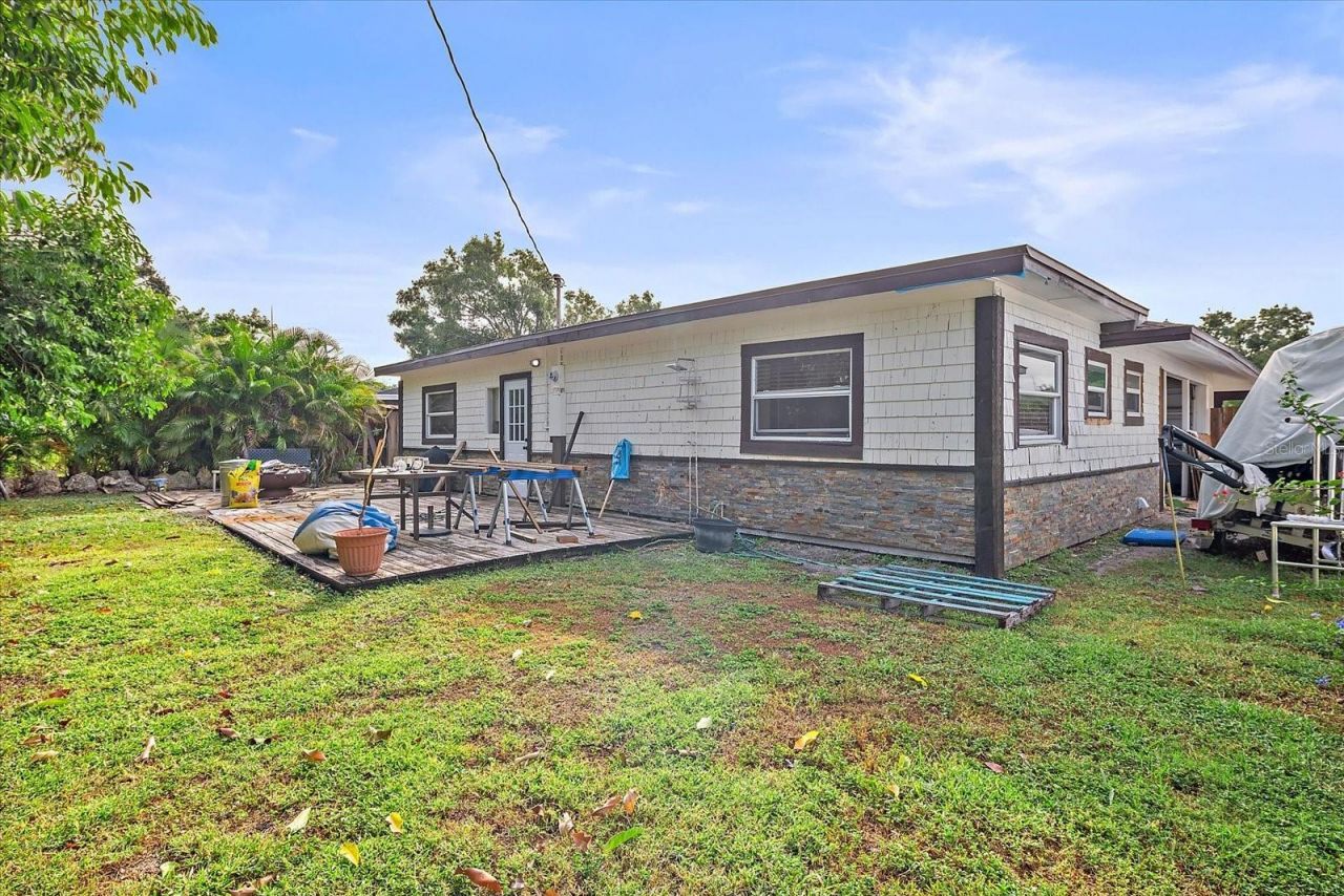 2313 Loma Linda Street, Sarasota, FL 34239 Photo