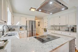 106 Santee Cooper Annex photo 4