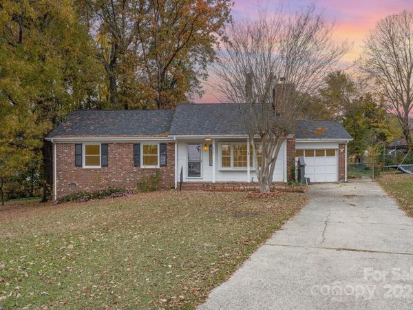 8503 Beechbrooke Road, Charlotte, NC 28227