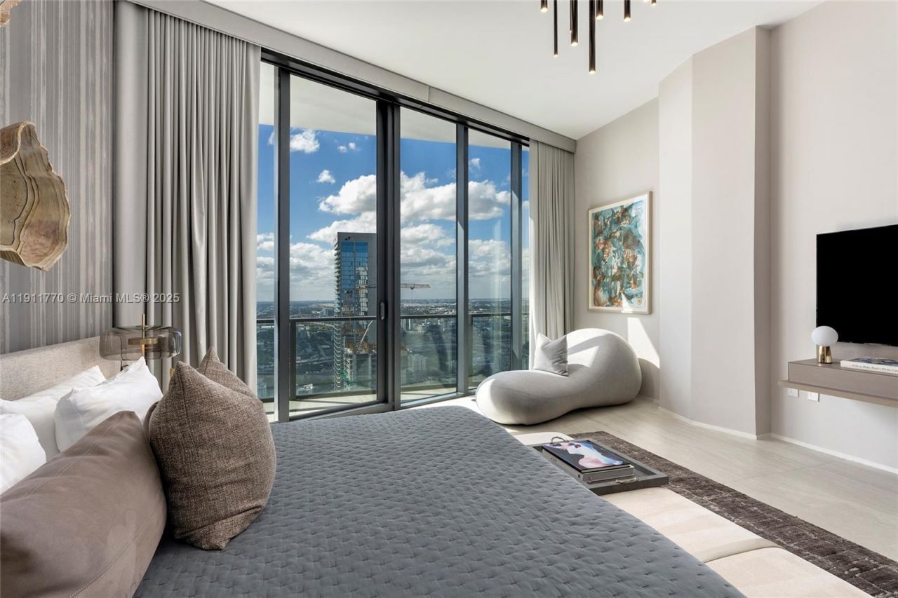 1000 Biscayne Blvd, Unit 5101, Miami, FL 33132 Photo