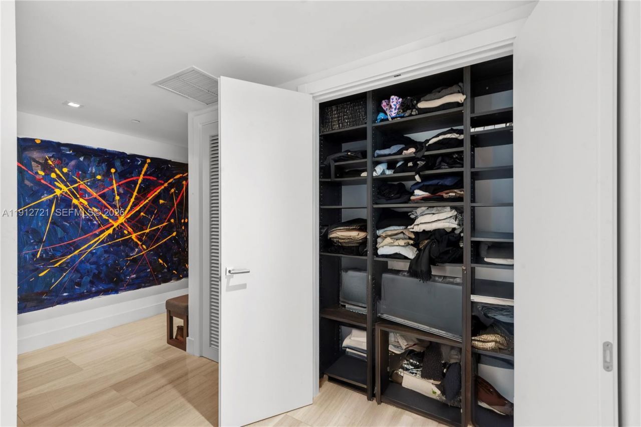 1451 Brickell Avenue, Unit 1706, Miami, FL 33131 Photo