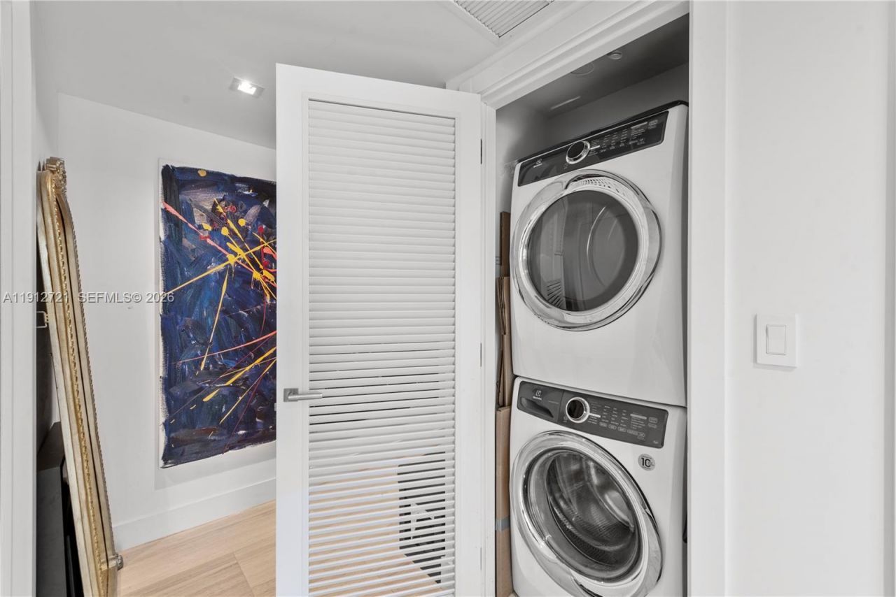 1451 Brickell Avenue, Unit 1706, Miami, FL 33131 Photo