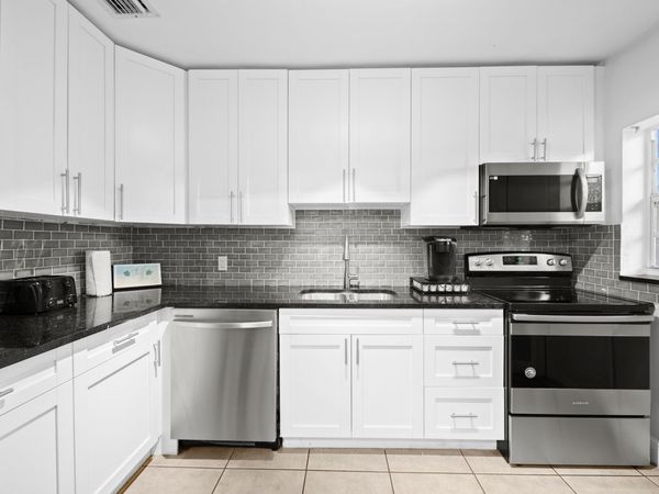 1213 NW 7th Avenue, Fort Lauderdale, FL 33311