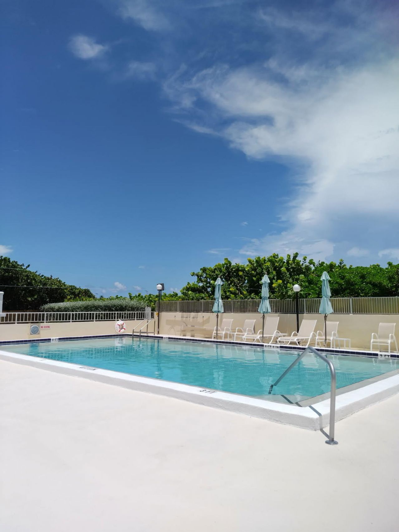 2565 S Ocean Boulevard, Unit 108, Palm Beach, FL 33480 Photo