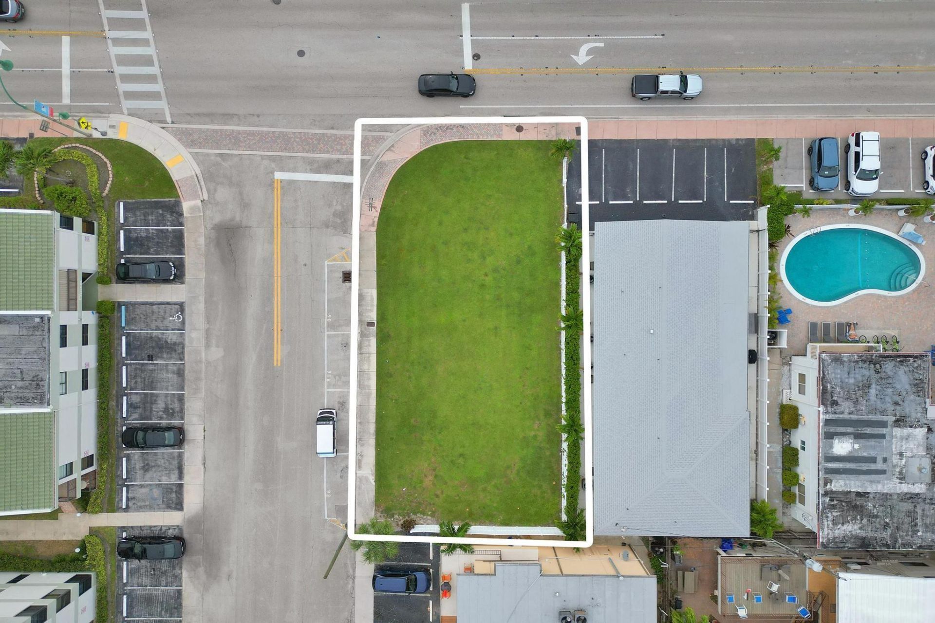 4200 N Ocean Drive, Lauderdale by the Sea, FL 33308 Photo