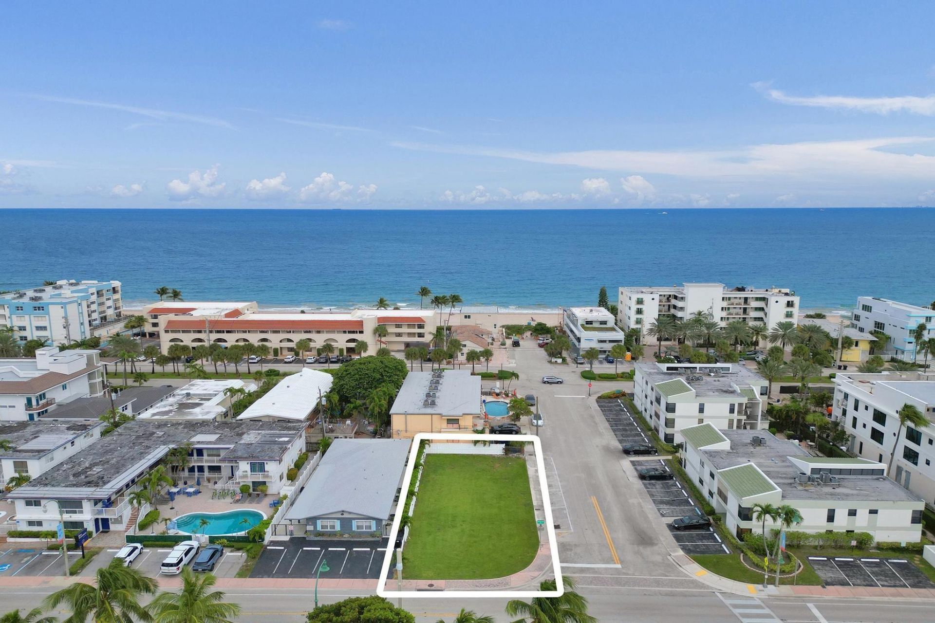 4200 N Ocean Drive, Lauderdale by the Sea, FL 33308 Photo