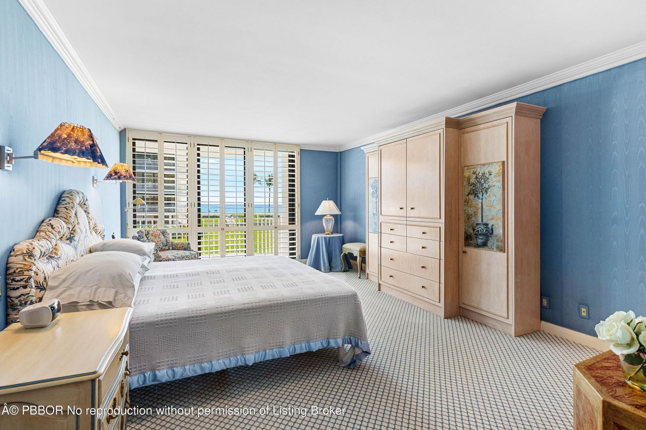 2580 S Ocean Boulevard, Unit 1C2, Palm Beach, FL 33480 Photo