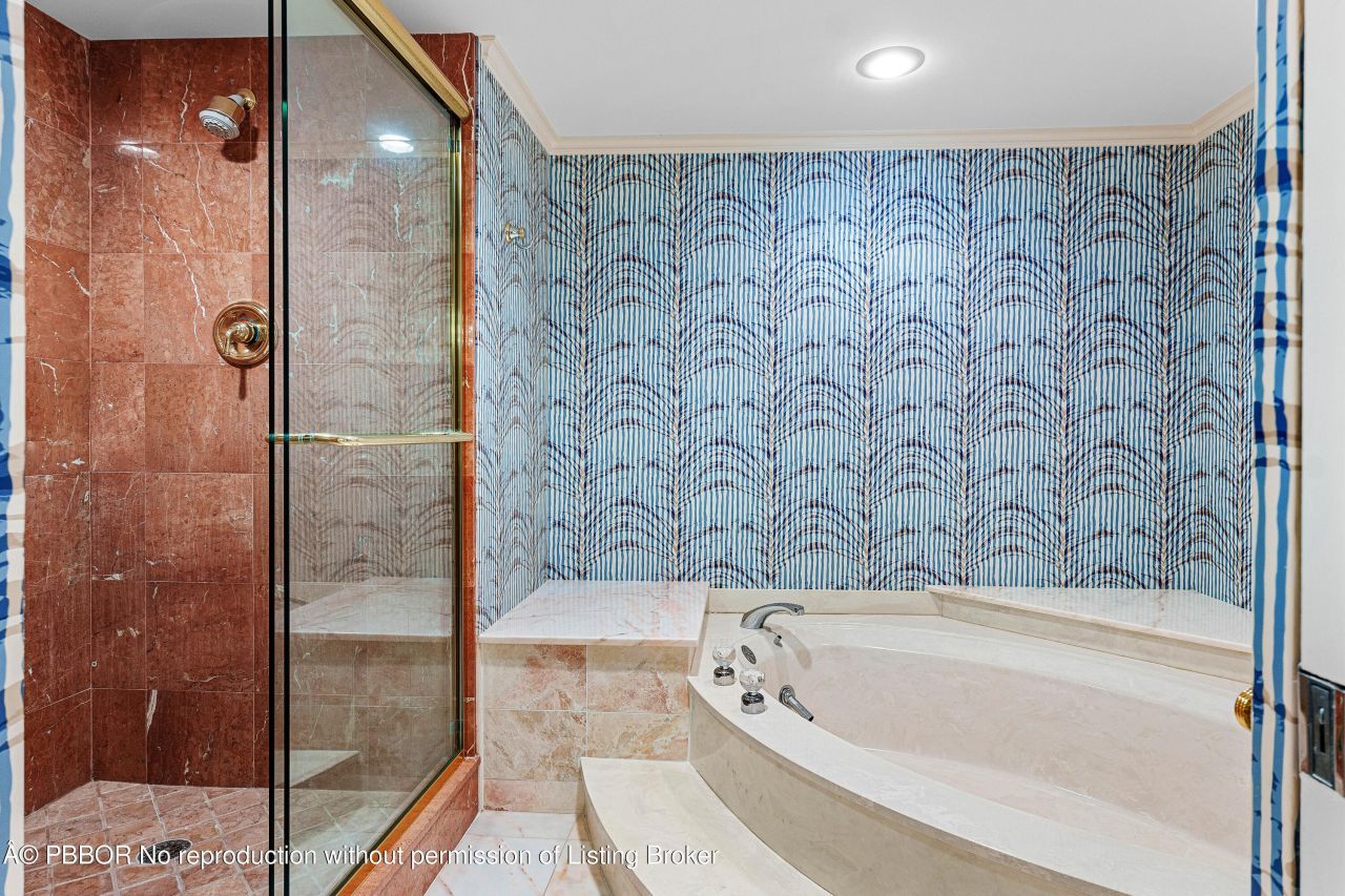2580 S Ocean Boulevard, Unit 1C2, Palm Beach, FL 33480 Photo