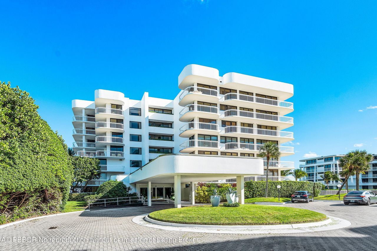 2580 S Ocean Boulevard, Unit 1C2, Palm Beach, FL 33480 Photo