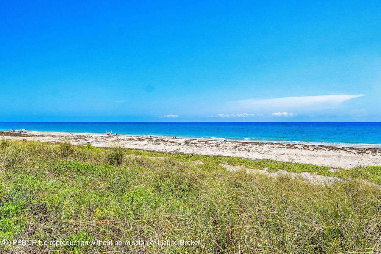 2580 S Ocean Boulevard, Unit 1C2, Palm Beach, FL 33480 Photo