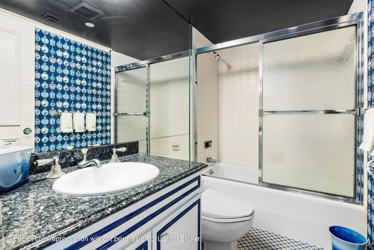 2580 S Ocean Boulevard, Unit 1C2, Palm Beach, FL 33480 Photo