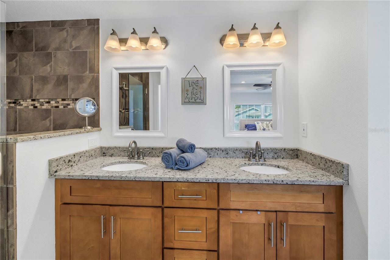 100 Windrush Boulevard, Unit 1, Indian Rocks Beach, FL 33785 Photo