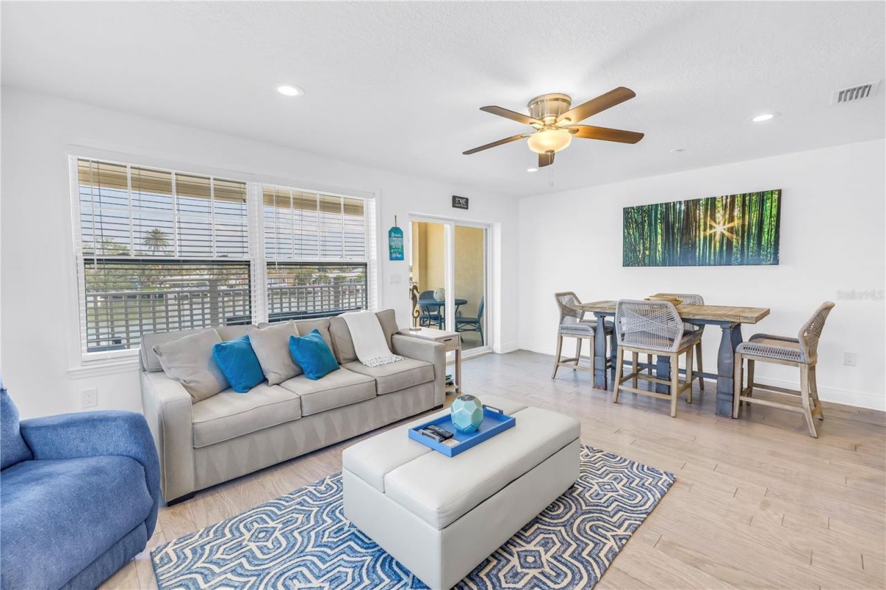 100 Windrush Boulevard, Unit 1, Indian Rocks Beach, FL 33785 Photo
