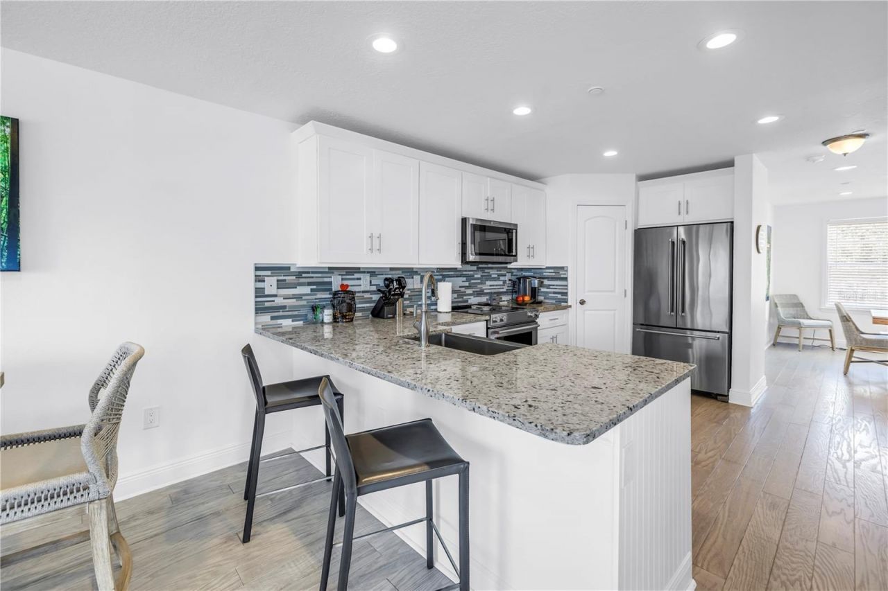 100 Windrush Boulevard, Unit 1, Indian Rocks Beach, FL 33785 Photo