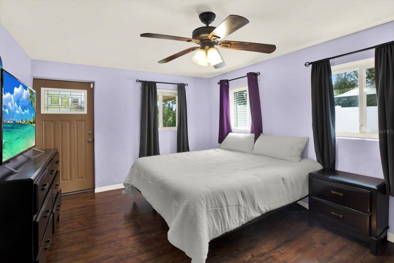 7395 18th Street N, Saint Petersburg, FL 33702 Photo