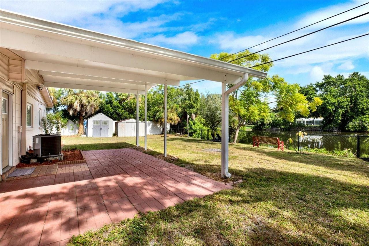 7395 18th Street N, Saint Petersburg, FL 33702 Photo