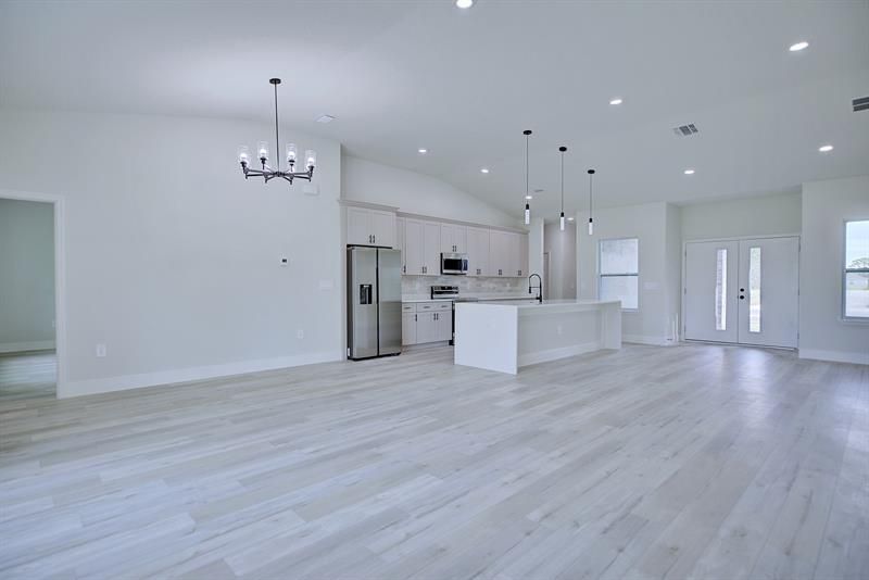 4900 Myrtle Beach Dr, Sebring, FL 33872 Photo