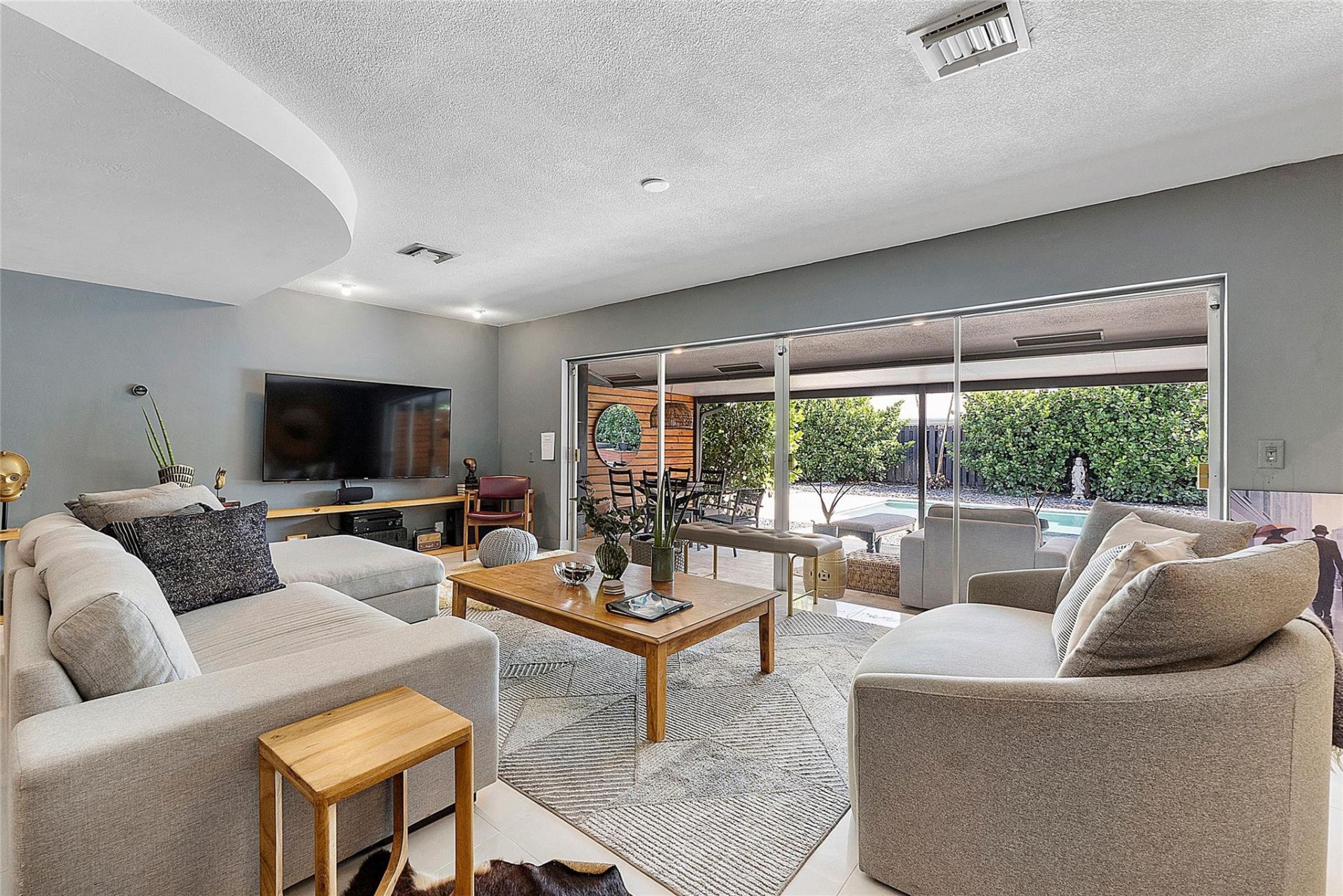 5260 NE 17th Terrace, Fort Lauderdale, FL 33334 Photo