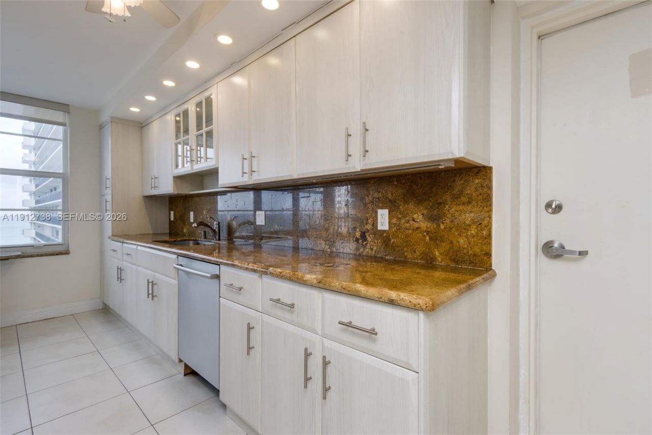 4280 Galt Ocean Dr, Unit 8F, Fort Lauderdale, FL 33308 Photo