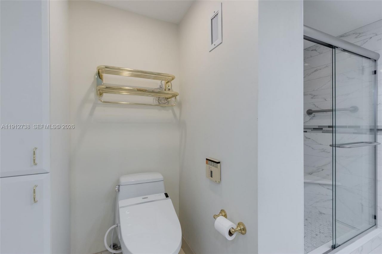 4280 Galt Ocean Dr, Unit 8F, Fort Lauderdale, FL 33308 Photo