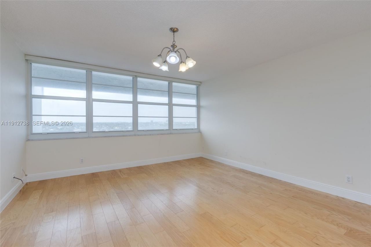 4280 Galt Ocean Dr, Unit 8F, Fort Lauderdale, FL 33308 Photo