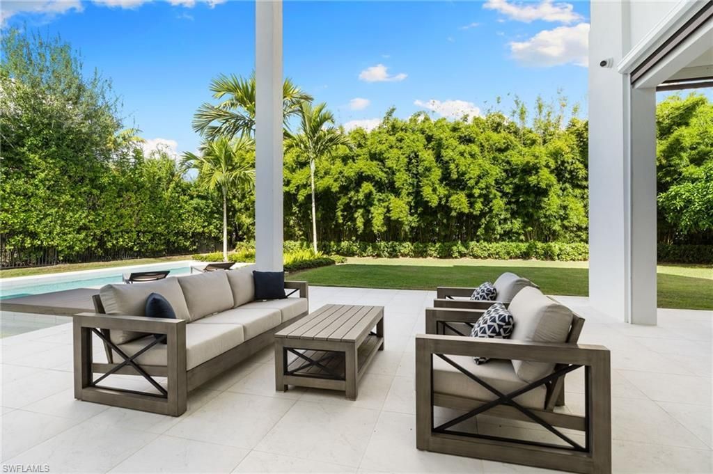 641 Starboard Dr, Naples, FL 34103 Photo