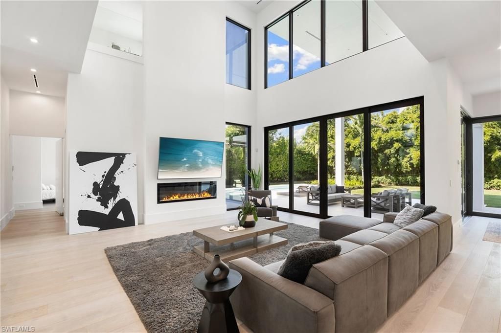 641 Starboard Dr, Naples, FL 34103 Photo
